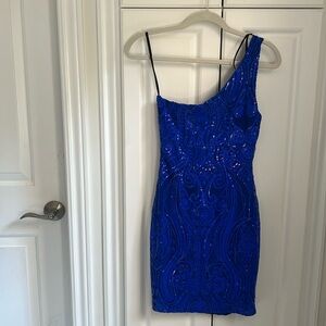 Gorgeous sparkly mini dress from Dillards